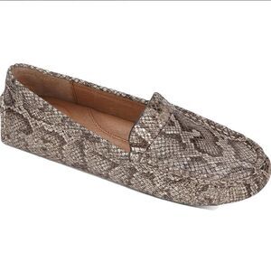 Gentle Souls Womens Mina Driver Loafer Flats Suede Antique Gold 6.5M New